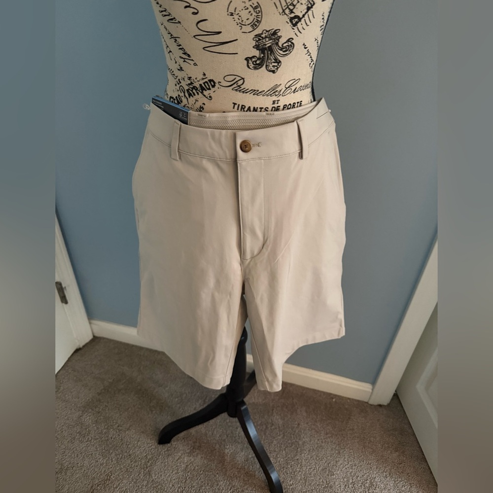 Greg Norman golf shorts
